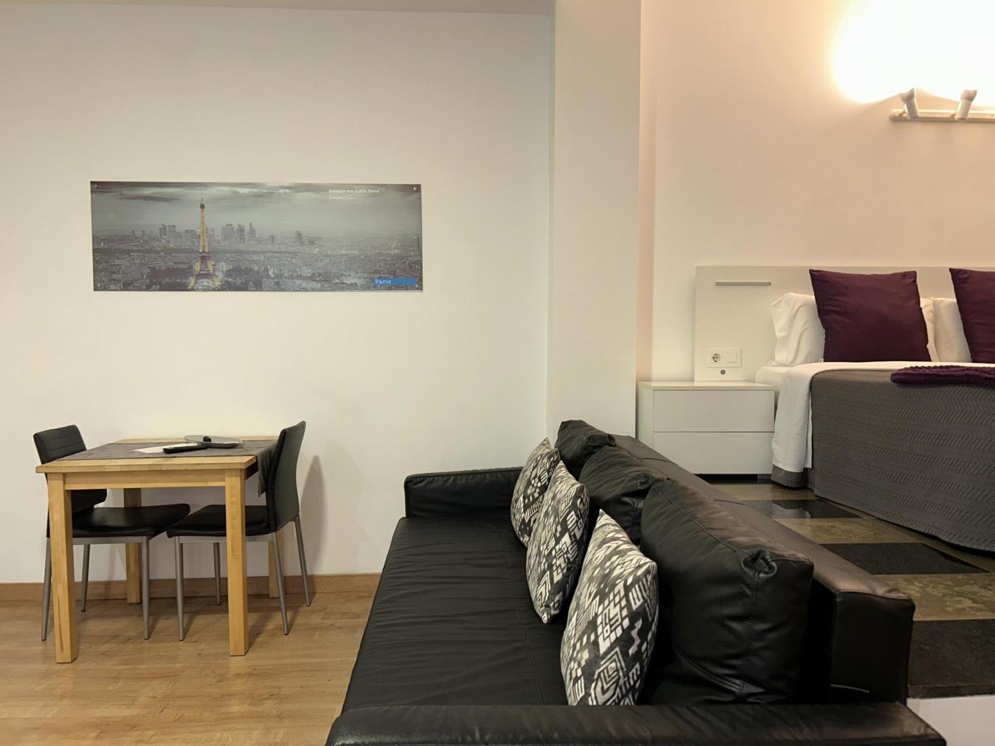 Apartahotel Baldiri Sant Boi de Llobregat Exteriér fotografie