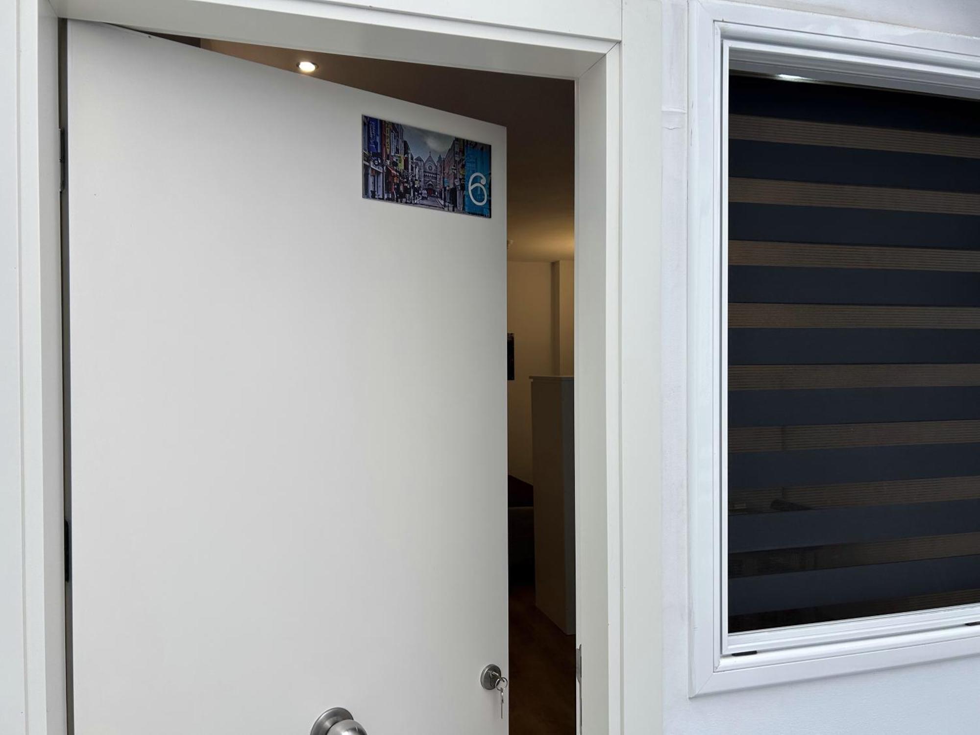 Apartahotel Baldiri Sant Boi de Llobregat Exteriér fotografie